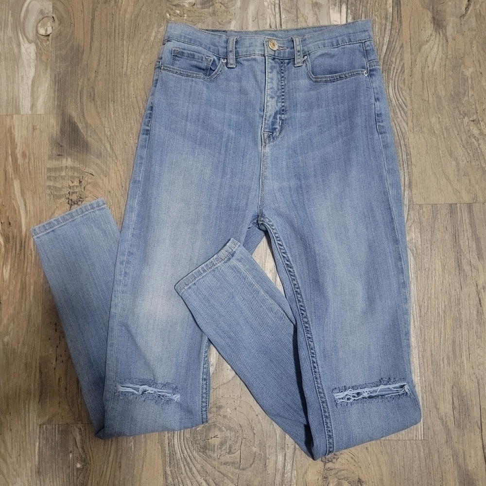 BDG Super High rise twig jeans with distressing size 28